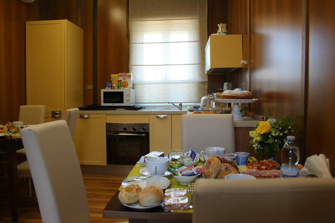 Nives Bed & Breakfast Pompeja Zewnętrze zdjęcie